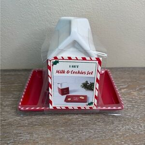 NWT Target Bullseye Playground Santa Ceramic Christmas Cookie Stand & Milk Jug